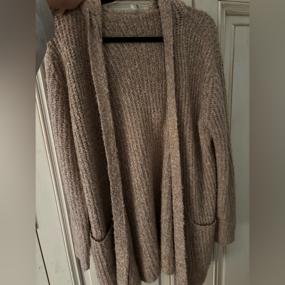 light brown steve madden cardigan with hood 
fits L/ XL